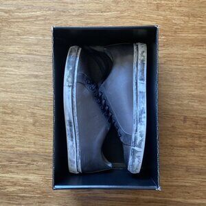Thursday Boots Premier Low Top  in Distressed Grey -size 9